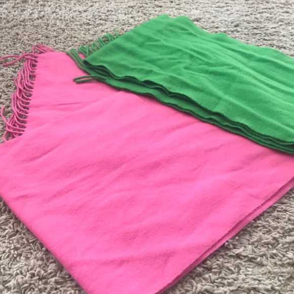 Cashmere Scarf Bundle - Picture 3 of 4